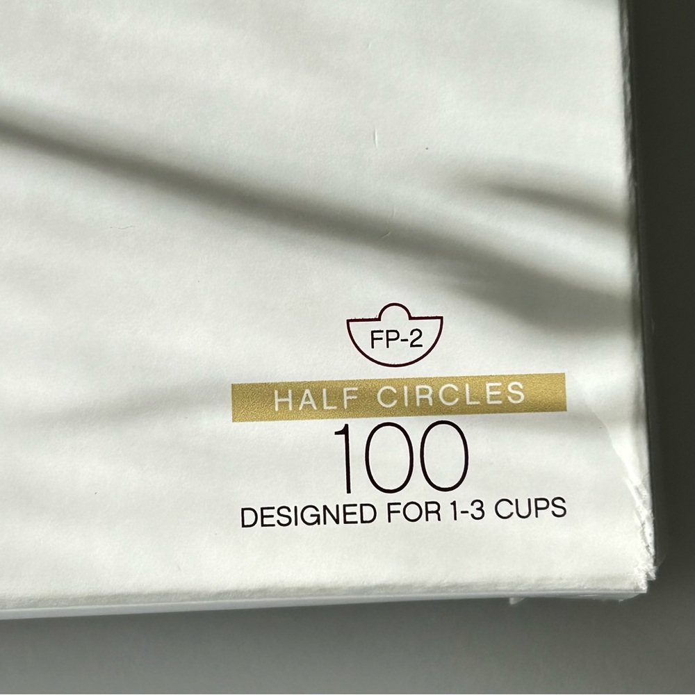 🌴 Pure Chemex Bonded Half Moon & Pre-Folded White Coffee Filters | 100 Count - Picture 4 of 8